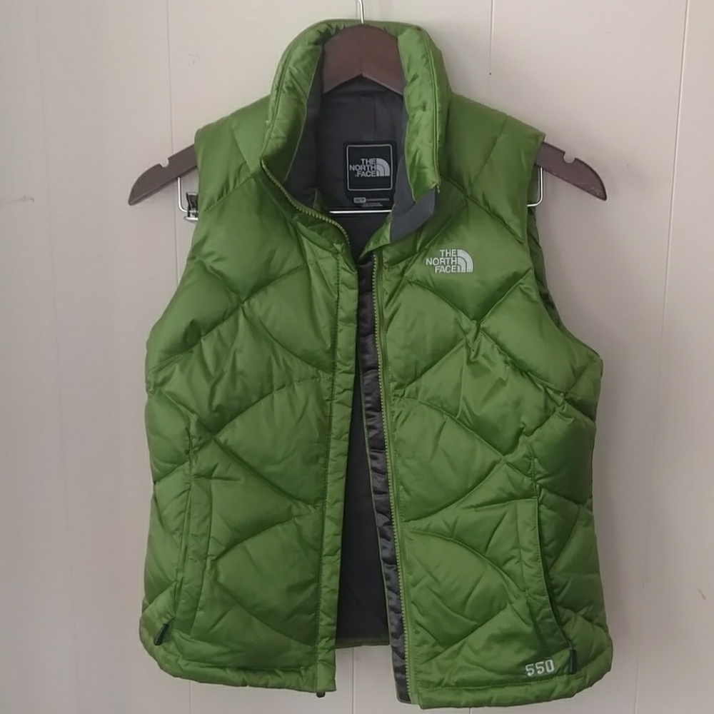 The North Face 550 Puffer Vest